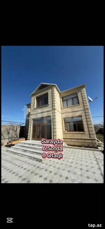 Satılır 8 otaqlı həyət evi 300 m²