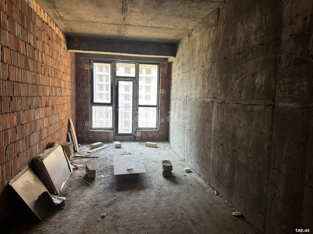 Satılır 2 otaqlı yeni tikili 70.3 m²