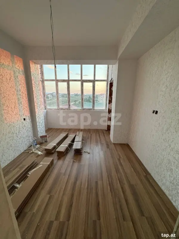 Satılır 2 otaqlı yeni tikili 42 m²