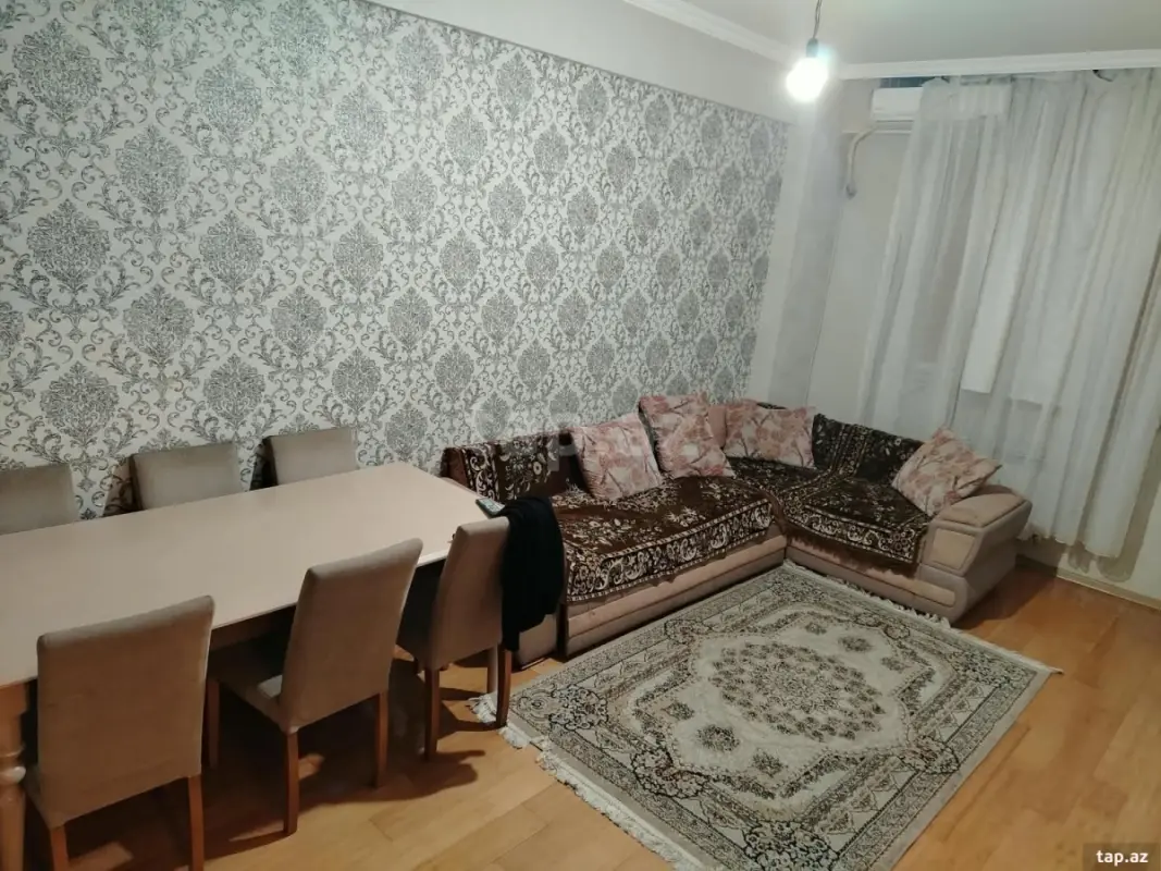 Kirayə verilir 2 otaqlı yeni tikili 70 m²