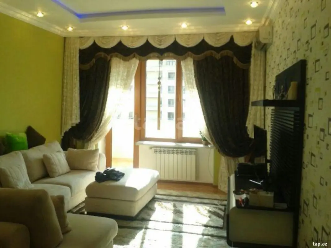 Kirayə verilir 2 otaqlı yeni tikili 60 m²