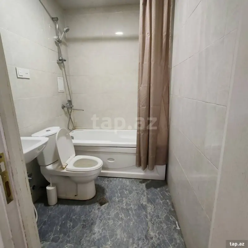 Satılır 2 otaqlı yeni tikili 59 m²