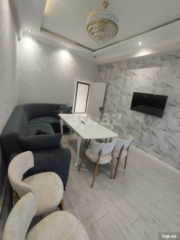 Kirayə verilir 2 otaqlı yeni tikili 80 m²