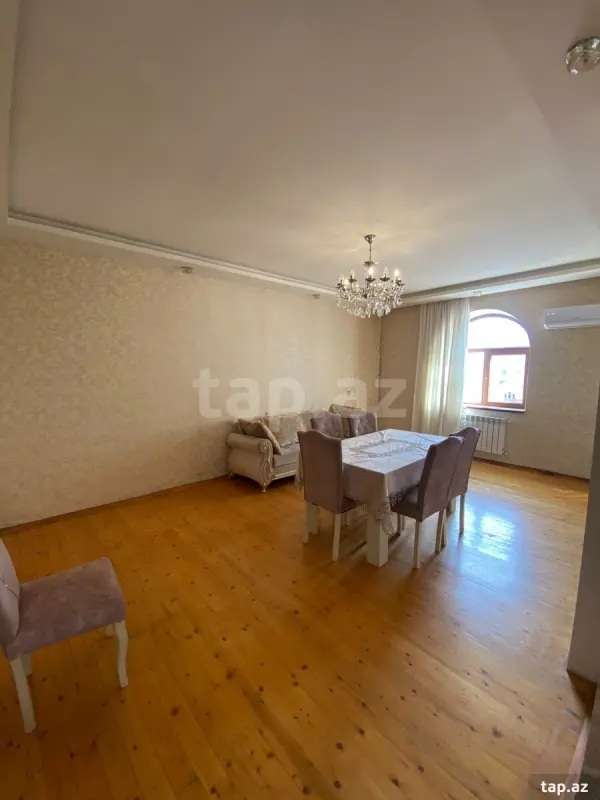 Kirayə verilir 2 otaqlı mənzil 62 m²