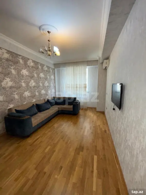 Kirayə verilir 2 otaqlı yeni tikili 62 m²