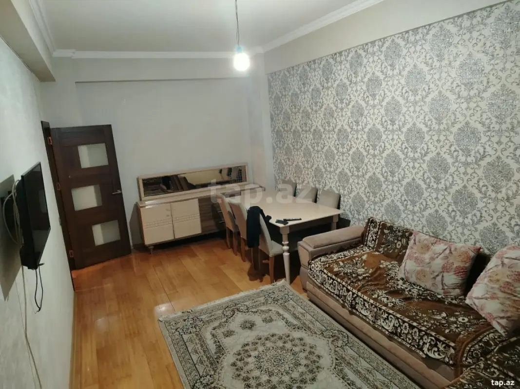 Kirayə verilir 2 otaqlı yeni tikili 70 m²