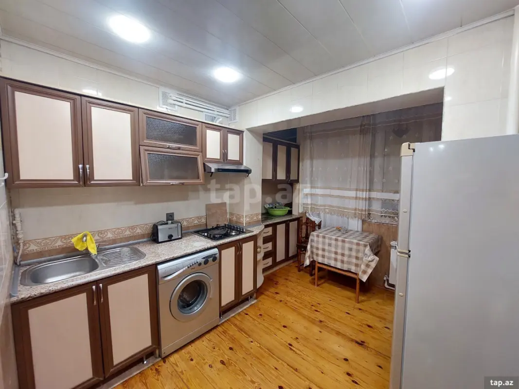 Kirayə verilir 3 otaqlı mənzil 85 m²
