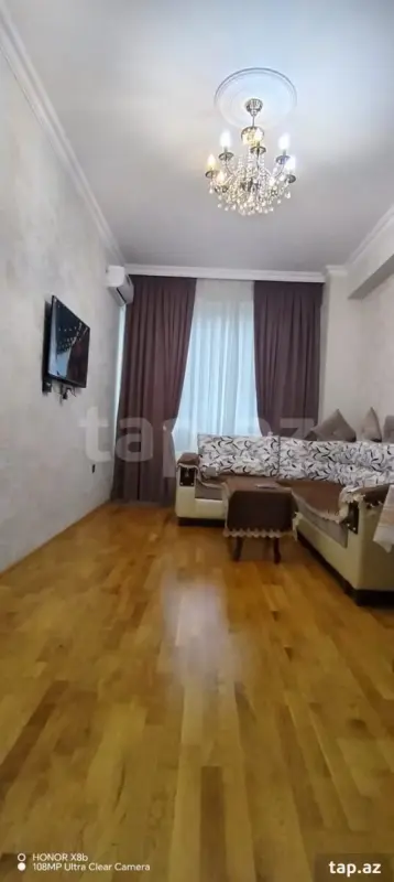 Kirayə verilir 2 otaqlı yeni tikili 50 m²
