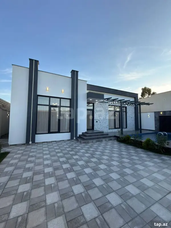 Satılır 4 otaqlı həyət evi 150 m²