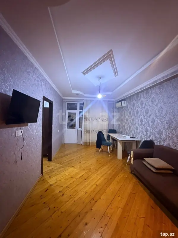 Kirayə verilir 3 otaqlı yeni tikili 70 m²