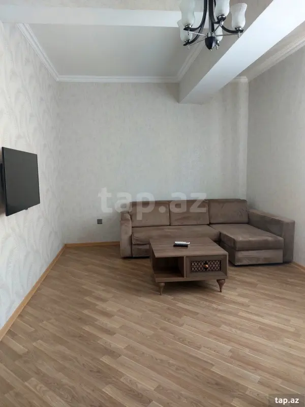 Satılır 1 otaqlı yeni tikili 60 m²