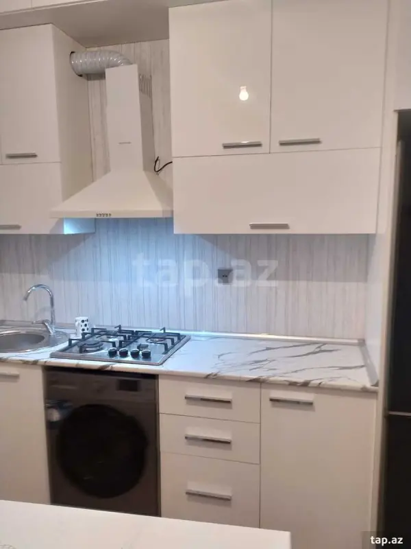 Kirayə verilir 1 otaqlı yeni tikili 55 m²