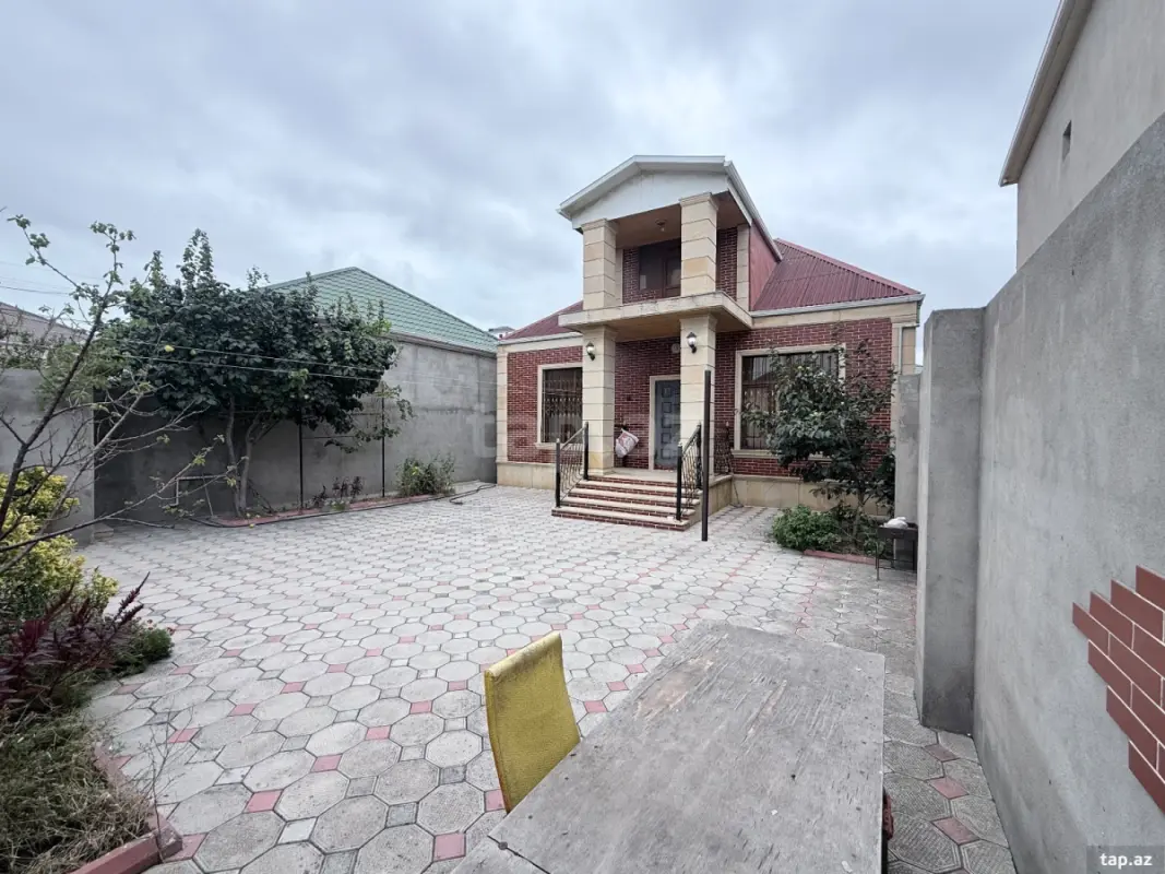 Satılır 3 otaqlı həyət evi 120 m²
