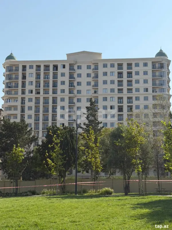 Satılır 3 otaqlı yeni tikili 114 m²