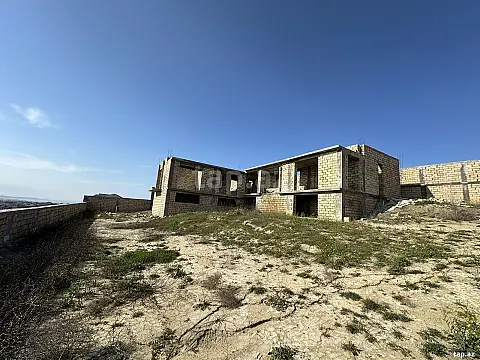 Satılır 8 otaqlı həyət evi 400 m² — Bakı, Novxanı 8 otaq 400.00 m²