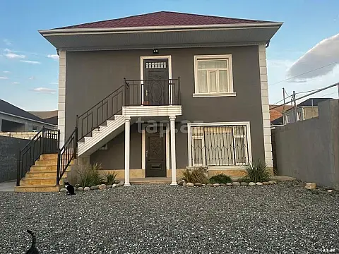 Satılır 7 otaqlı həyət evi 180 m² — Bakı, Lökbatan 7 otaq 180.00 m²