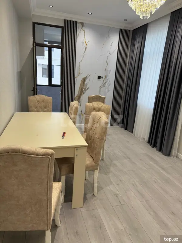 Kirayə verilir 3 otaqlı yeni tikili 80 m²