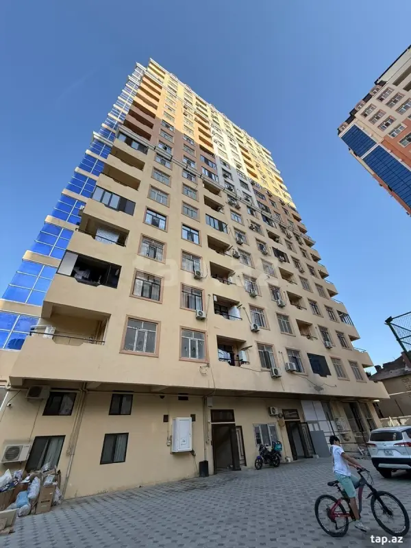 Satılır 3 otaqlı yeni tikili 85 m²