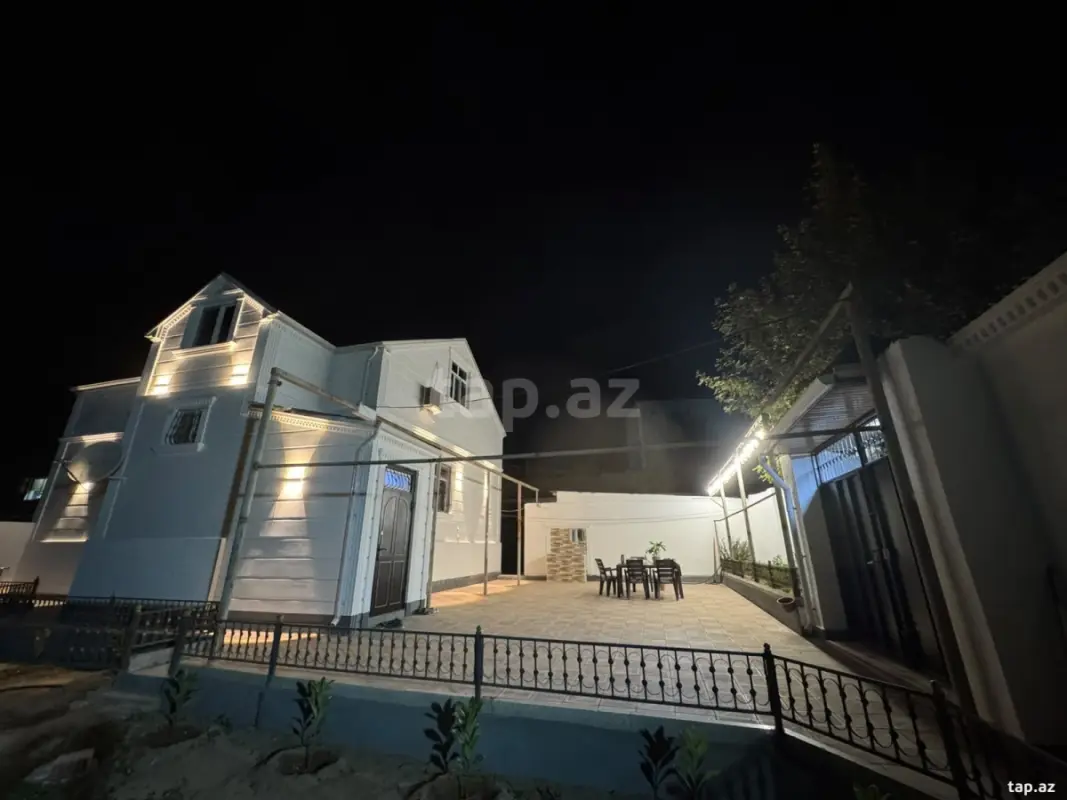 Satılır 4 otaqlı həyət evi 138 m²