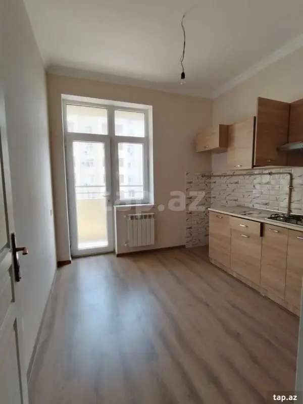 Satılır 4 otaqlı yeni tikili 105 m²