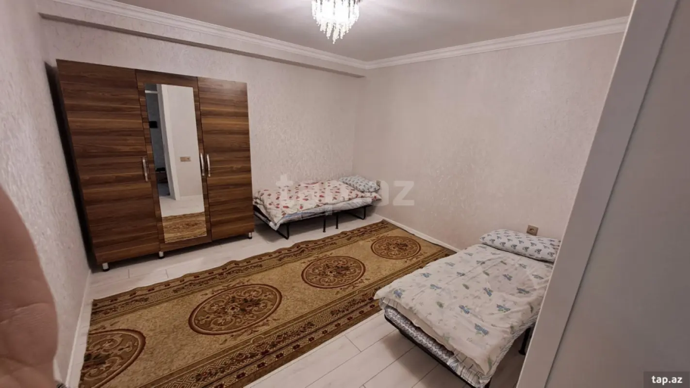 Kirayə verilir 4 otaqlı yeni tikili 68.5 m²