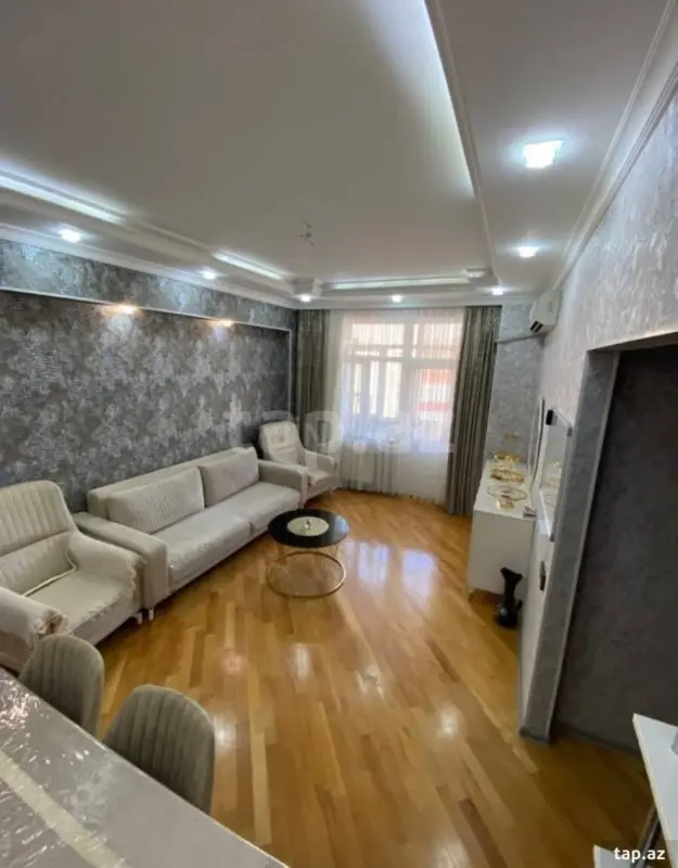 Satılır 3 otaqlı yeni tikili 80 m²