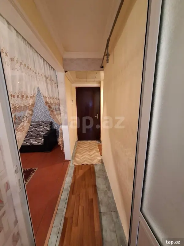 Satılır 2 otaqlı mənzil 31 m²