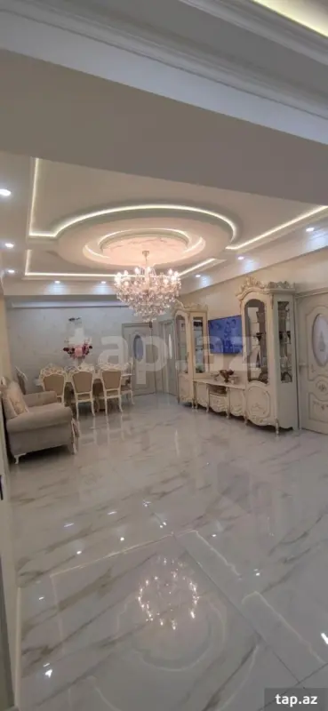 Kirayə verilir 4 otaqlı yeni tikili 165 m²