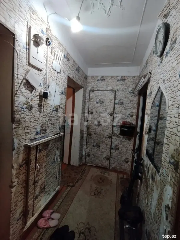 Satılır 2 otaqlı mənzil 49 m²