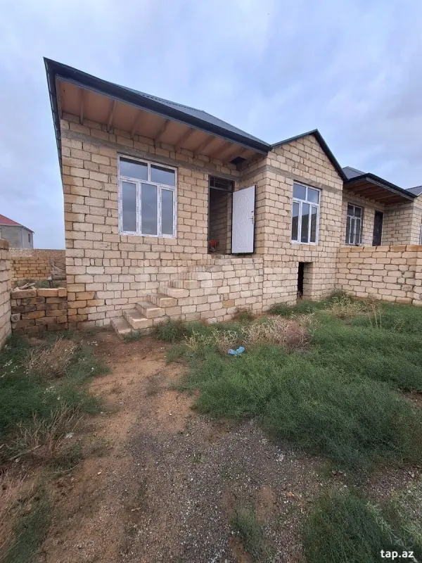 Satılır 3 otaqlı həyət evi 75 m²