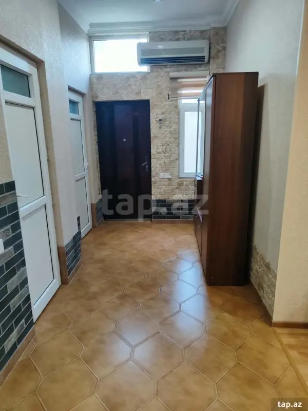 Kirayə verilir 2 otaqlı həyət evi 65 m²