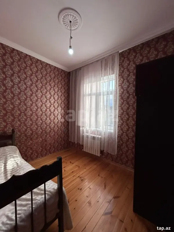 Satılır 4 otaqlı həyət evi 95 m²