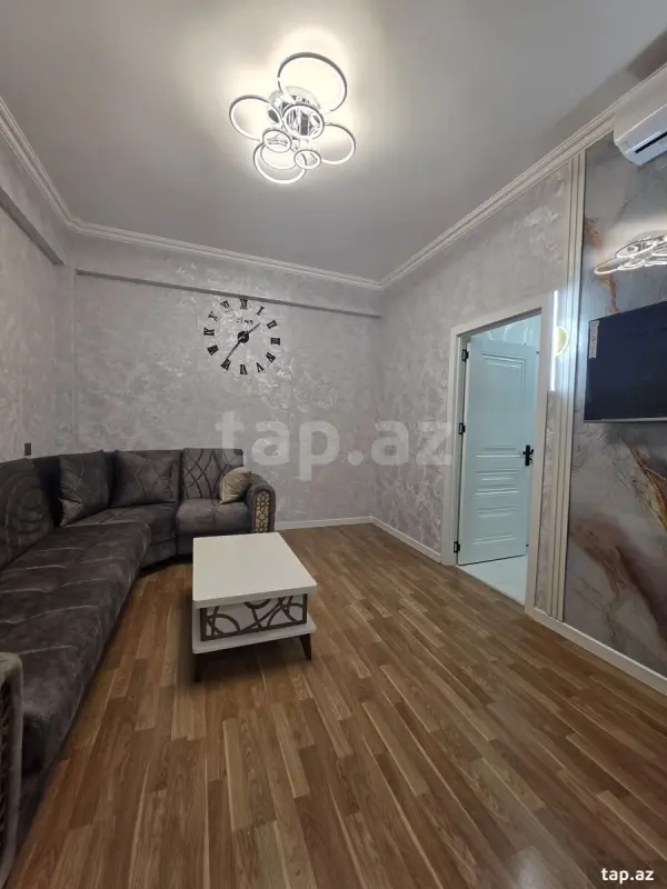 Satılır 2 otaqlı yeni tikili 43 m²