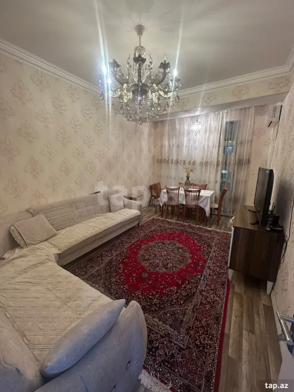 Kirayə verilir 2 otaqlı yeni tikili 72 m²