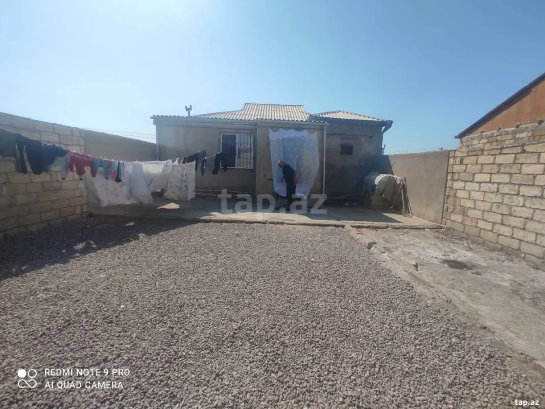 Satılır 4 otaqlı həyət evi 80 m²