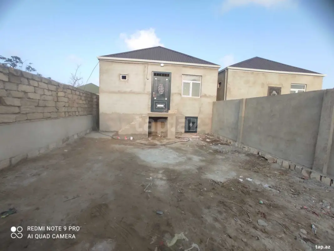Satılır 2 otaqlı həyət evi 60 m²