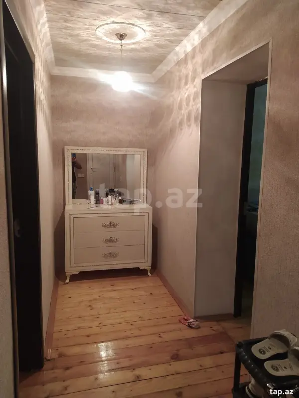 Satılır 2 otaqlı mənzil 55 m²