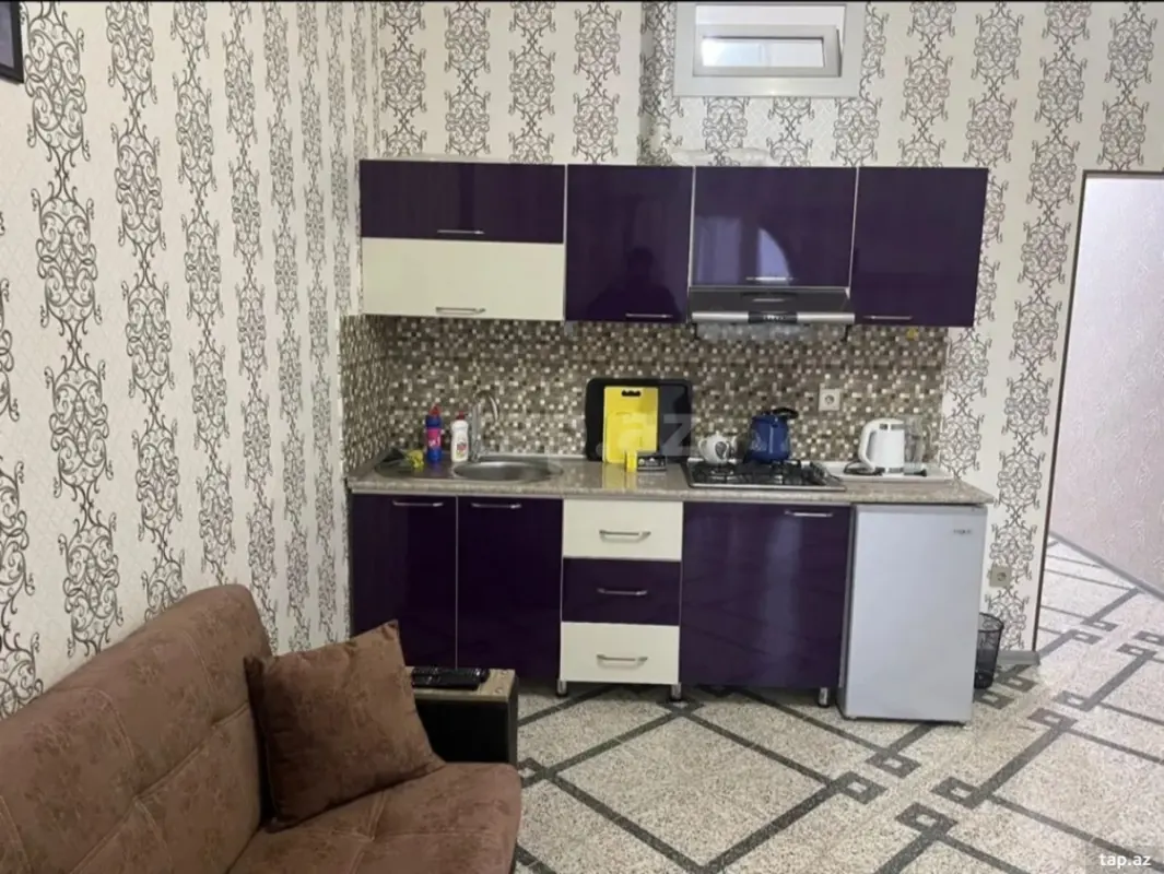Kirayə verilir 2 otaqlı yeni tikili 45 m²