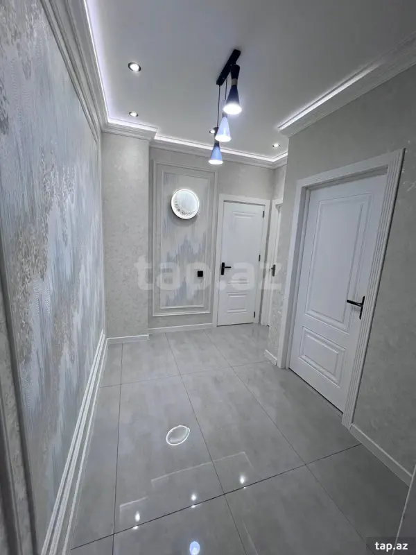 Satılır 3 otaqlı yeni tikili 62 m²
