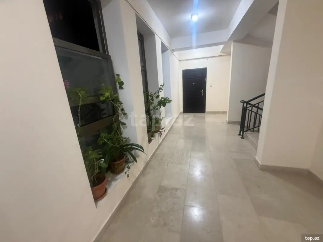 Kirayə verilir 1 otaqlı yeni tikili 40 m²