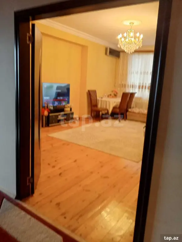 Satılır 3 otaqlı yeni tikili 127 m²