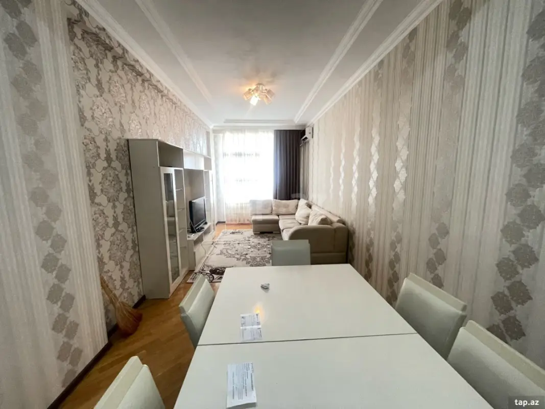 Kirayə verilir 2 otaqlı yeni tikili 86 m²