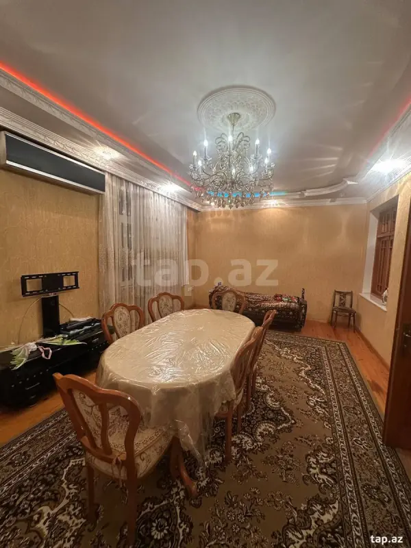 Kirayə verilir 4 otaqlı mənzil 120 m²