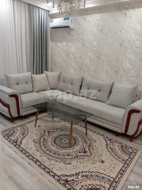 Kirayə verilir 2 otaqlı yeni tikili 50 m²