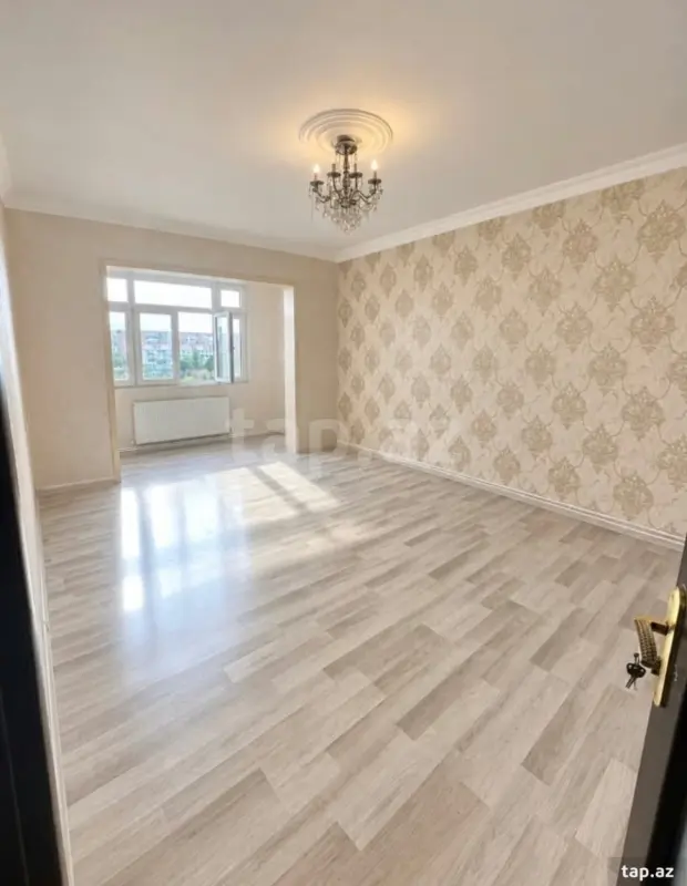 Kirayə verilir 3 otaqlı mənzil 76 m²