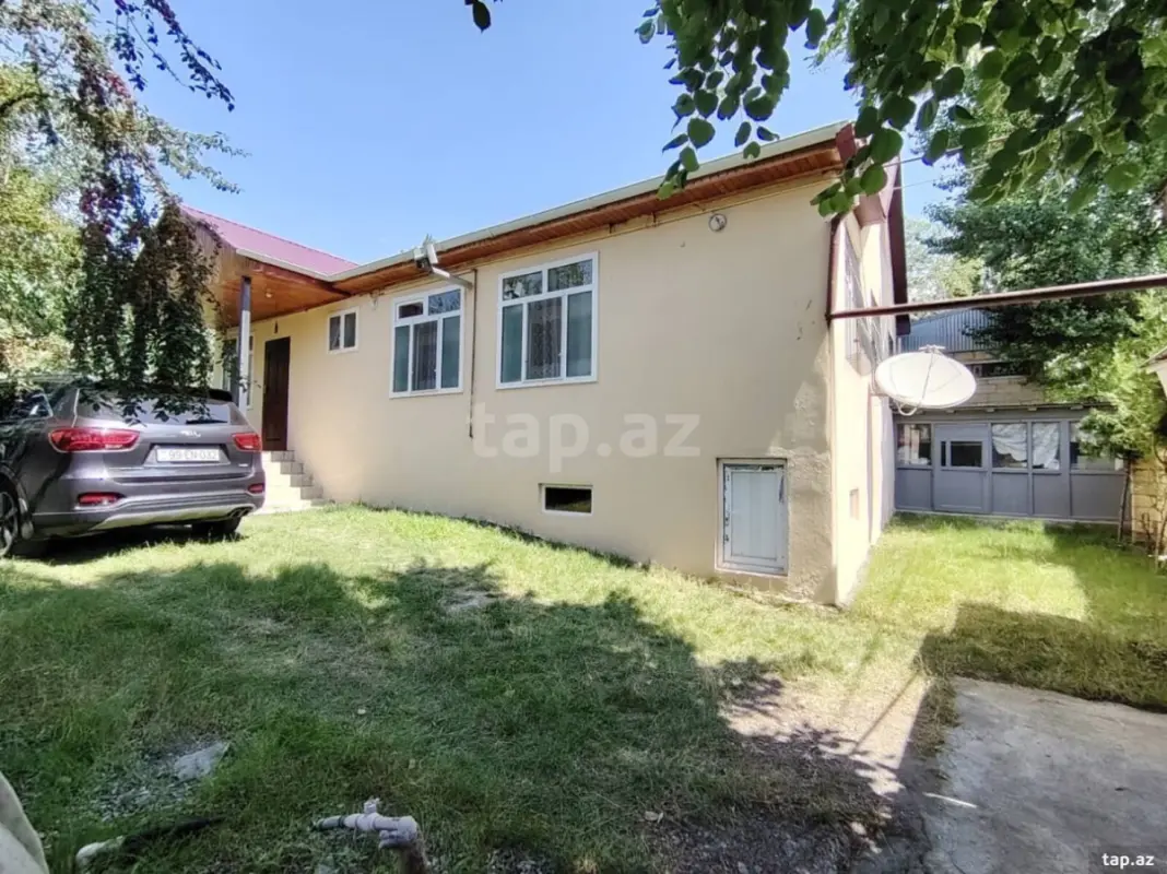 Satılır 5 otaqlı həyət evi 120 m²