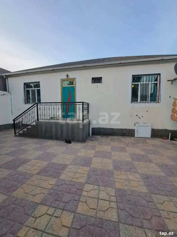 Satılır 3 otaqlı həyət evi 95 m²