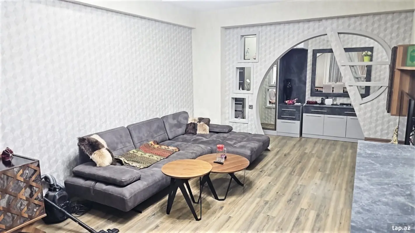 Kirayə verilir 3 otaqlı yeni tikili 117 m²