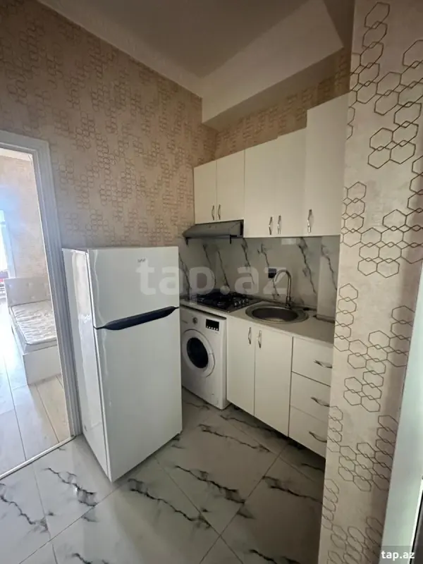 Kirayə verilir 2 otaqlı yeni tikili 40 m²