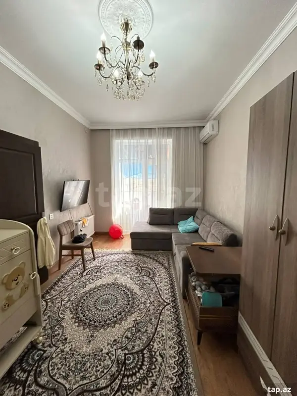 Satılır 1 otaqlı yeni tikili 42 m²